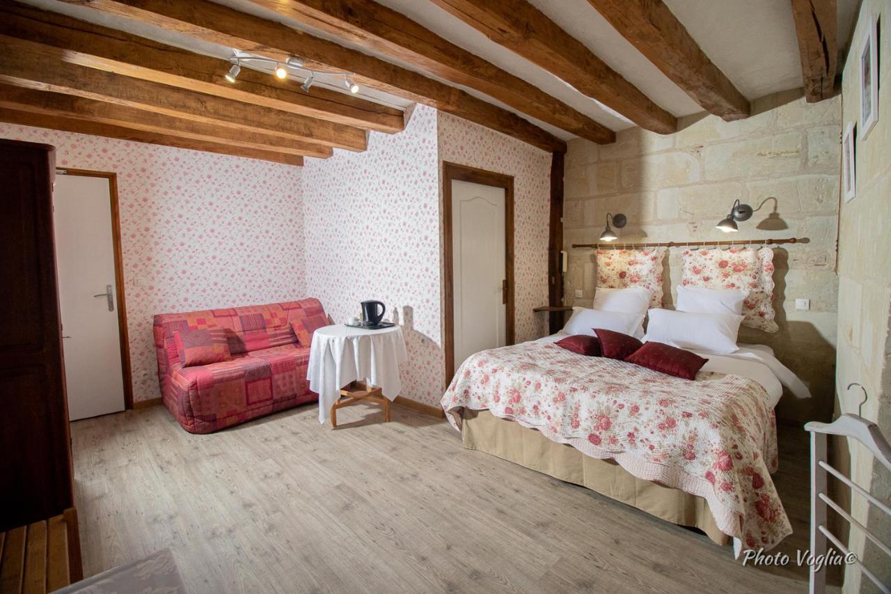 Logis Auberge Le Colombien - Hotel Et Restaurant Villandry Exteriör bild